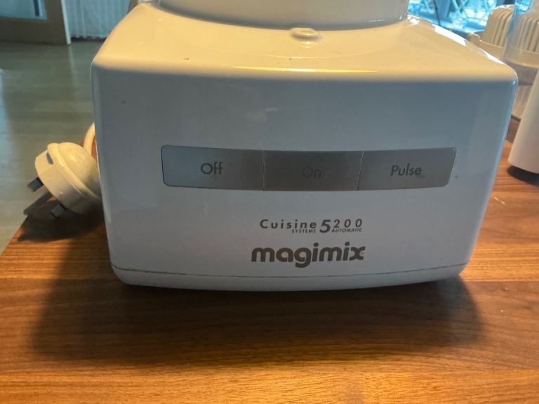 image for Magimix cuisine extra-large 5200 food processor