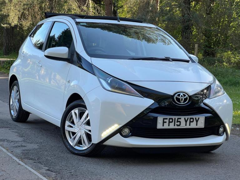 2015 Toyota AYGO 1.0 VVT-i x-pression x-wave Euro 5 5dr Euro 5 HATCHBACK Petrol Manual