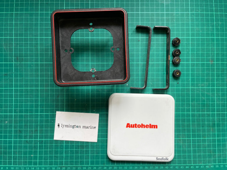 Raymarine Raytheon Autohelm ST50 Flush Mount Kit