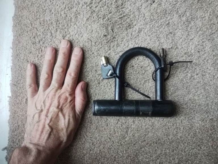 small motorcycle D-Lock 