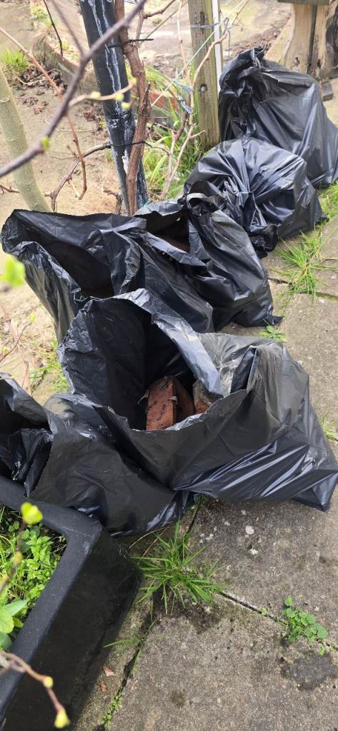 Free baged used BRICKS