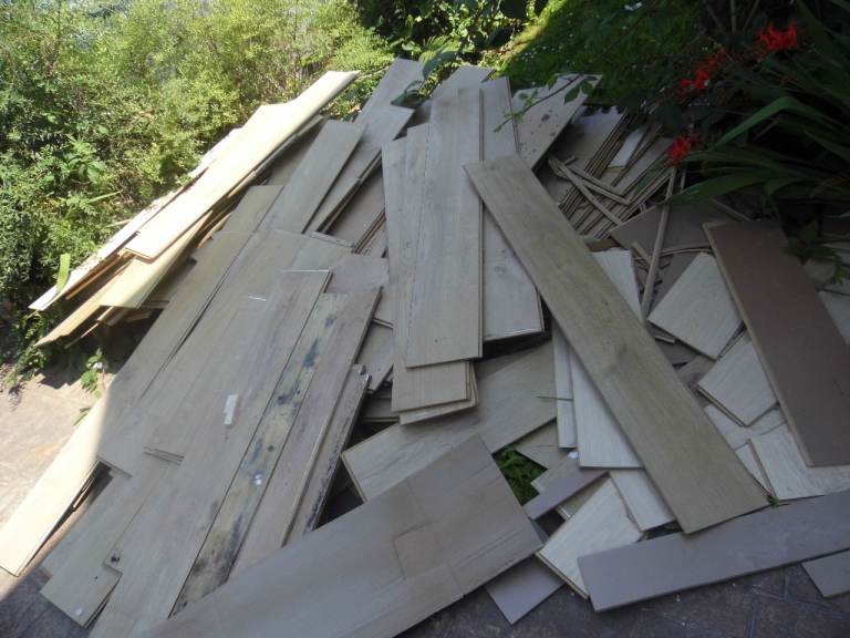used laminate flooring