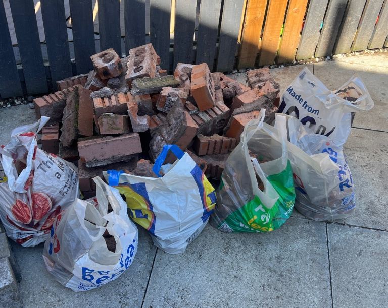Free brick rubble 
