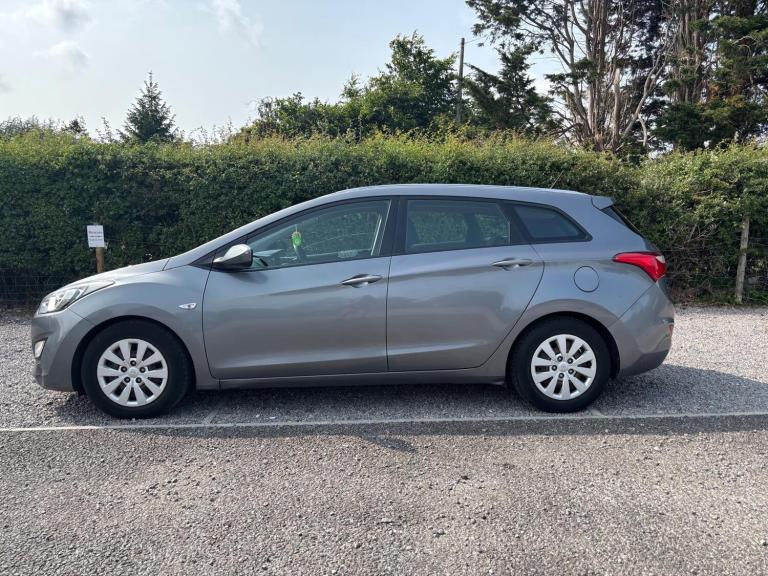 2014 Hyundai i30 1.6 CRDi Blue Drive Active 5dr ESTATE Diesel Manual