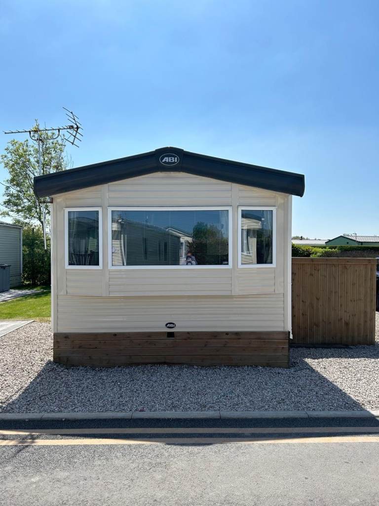 2014 ABI Oakley Static Caravan - 6 Berth - Lytham Edge Park. Now £21,000 (Reduced from £30,250!)