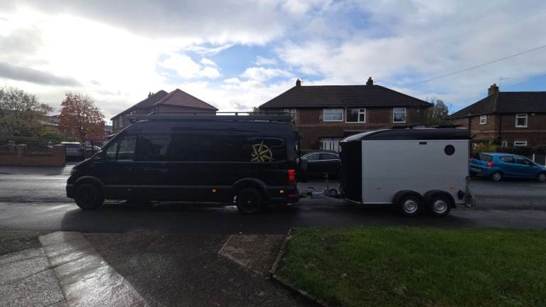 VW Crafter Highline LWB 5-Seater, 5-Berth Motorhome + Debon DC500 Trailer