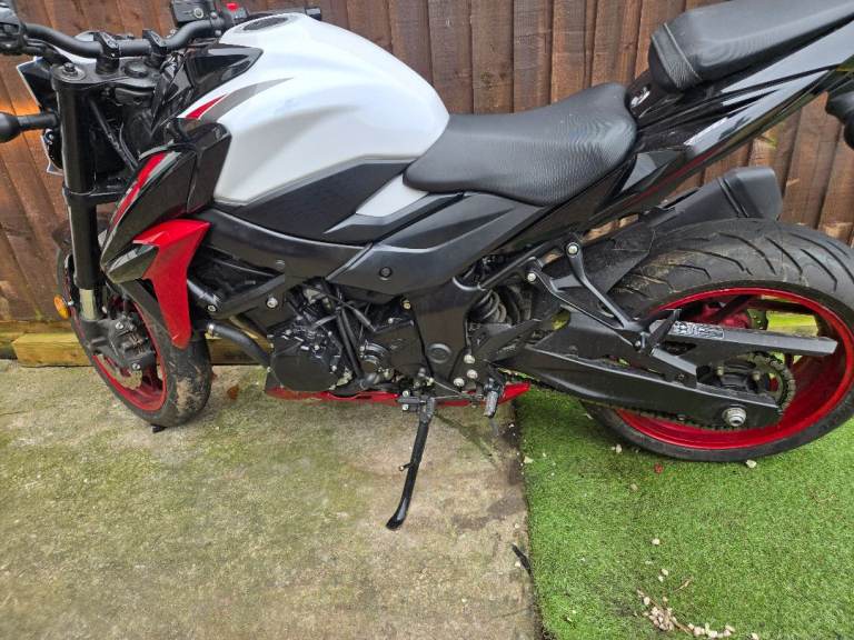 2020 Suzuki GSX-S750 phantom for sale.