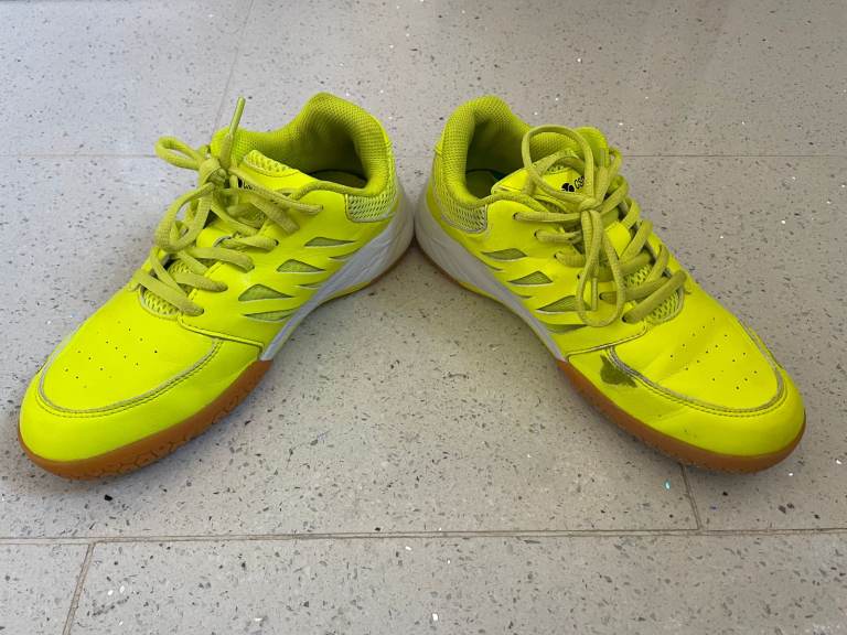 Yellow Badminton Shoes Size 6 24.5MM