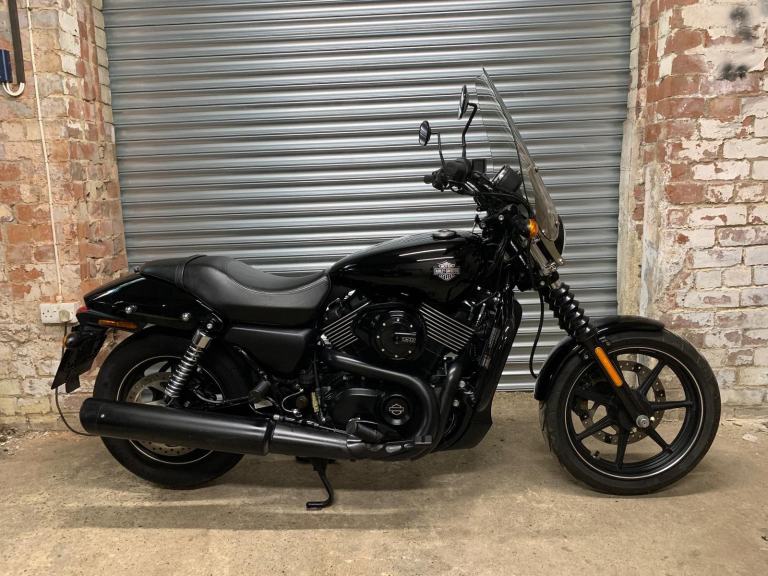 2015 Harley-Davidson Street XG 750 (ONLY 9.870 MLS) GREAT ENTRY LEVEL HARLEY !!