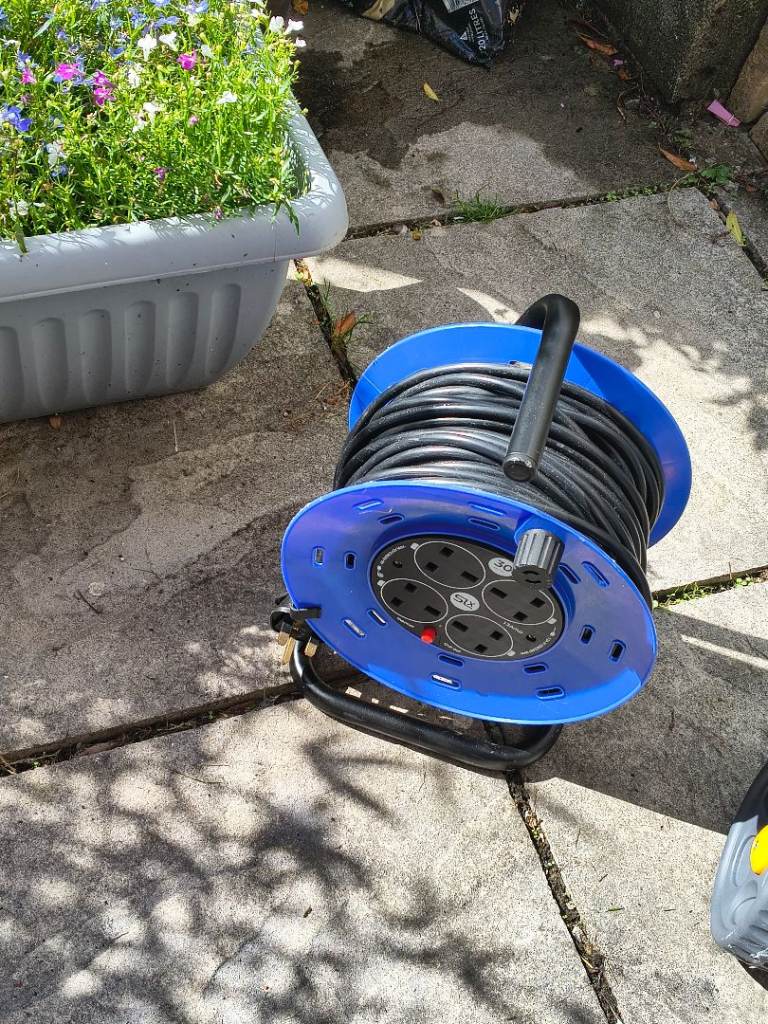 Blue 30m Extension Lead Reel with Four Sockets, Good Condition