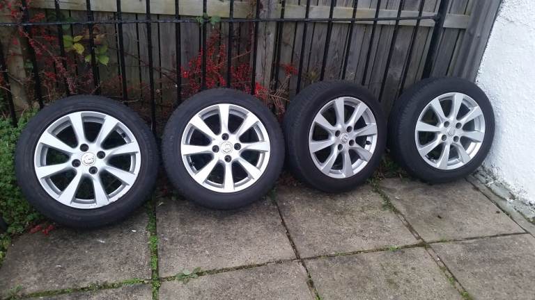 CORSA F / 4 ALLOY WHEELS / TYRES --- £300