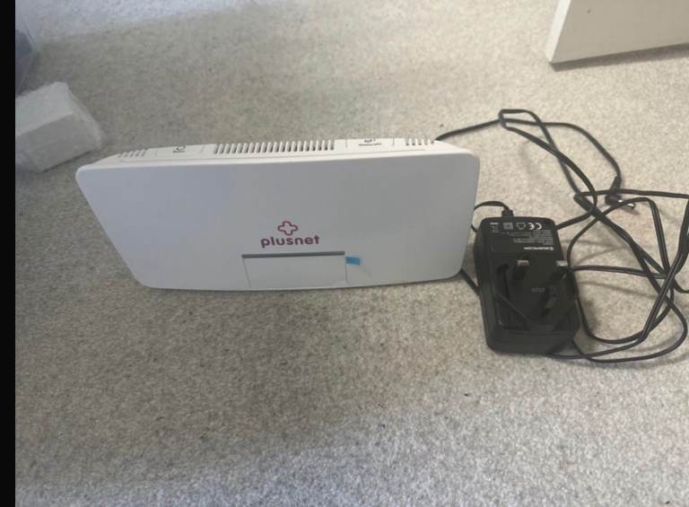 Plusnet Hub One Router Boxed Excellent Condition Broadband WiFi Wireless
