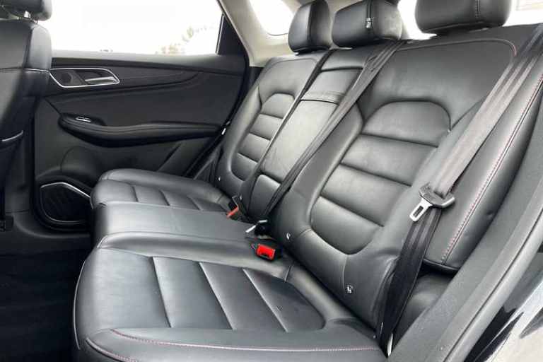 2023 MG MG HS 1.5 T-GDI 16.6kWh SE SUV 5dr Petrol Plug-in Hybrid Auto Euro 6 (s/s) (258 p SUV Hyb...