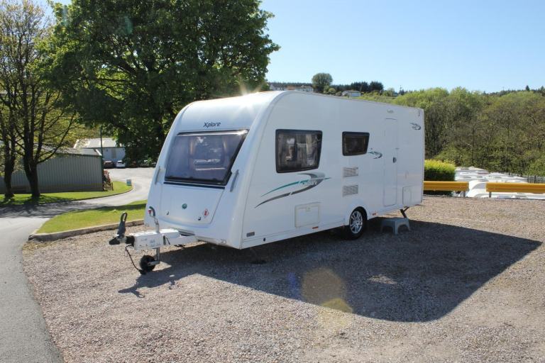 2014 Elddis Xplore 530 Lightweight 3 Berth Touring Caravan With End Washroom