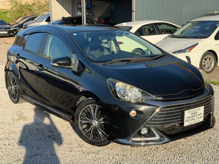 2015 Toyota Aqua GS SPORT 1.5L PETROL HYBRID AUTOMATIC 5DR HATCHBACK BLACK 5 SEATER CRUISE  Hatch...