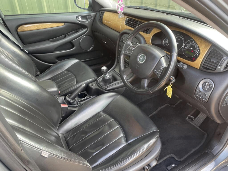 Jaguar, X-TYPE, Saloon, 2004, Manual, 2495 (cc), 4 doors