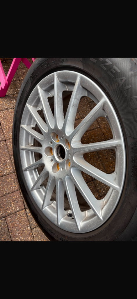 Jag xf wheels / tyres 