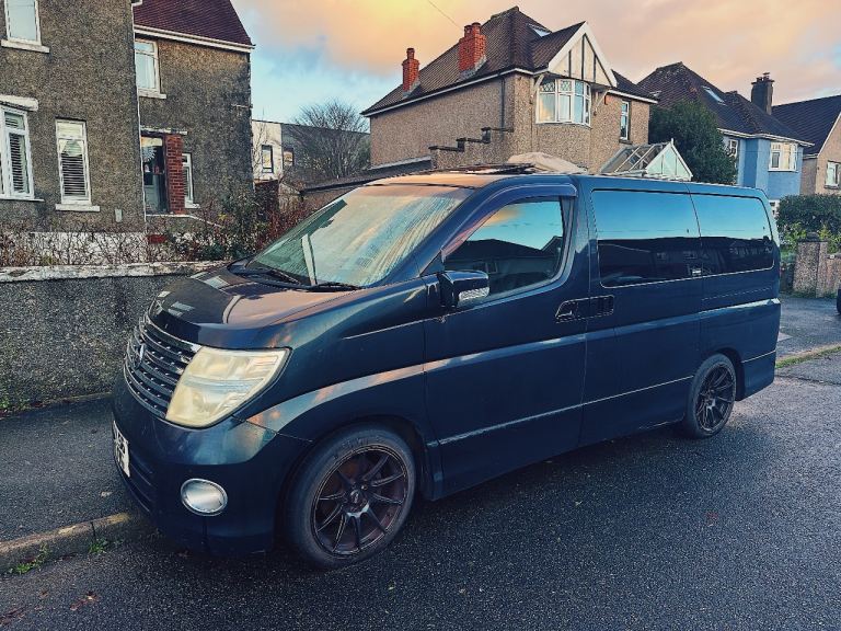 Nissan Elgrand - Spares or Repair 