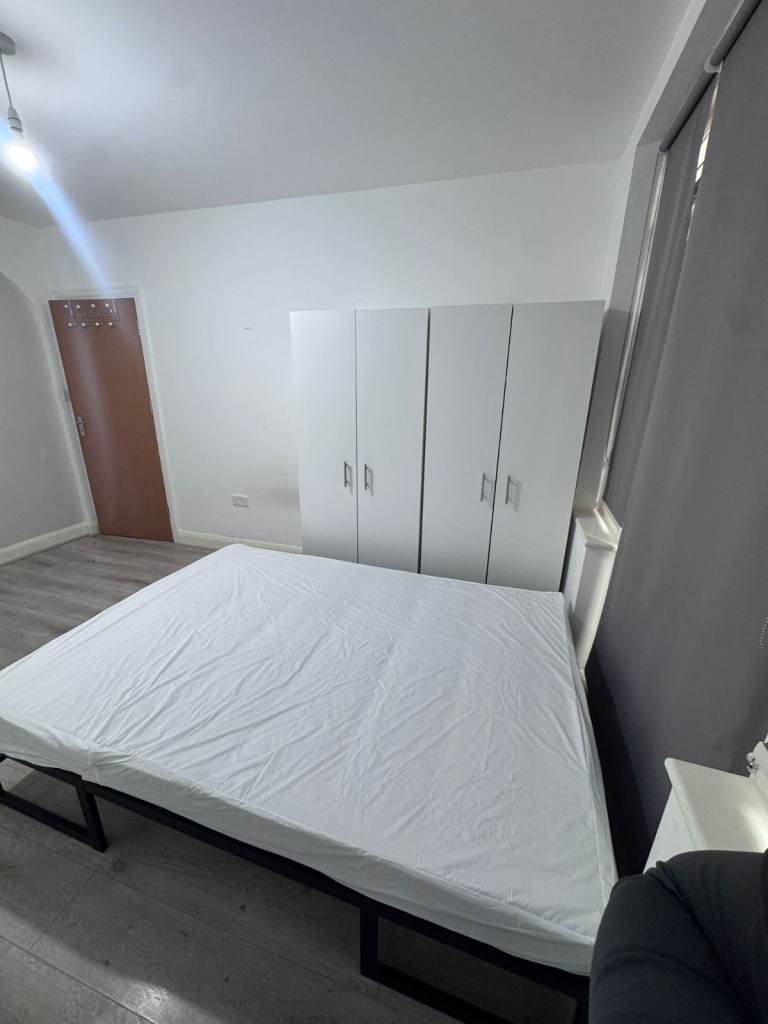 ROOM FOR RENT IN TOTTENHAM HALE