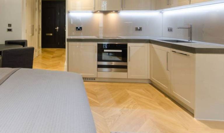 Newly renovated 1 bedroom apartment for rent 
