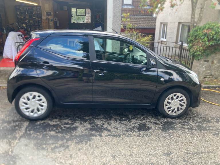Toyota, AYGO, Hatchback, 2019, Manual, 998 (cc), 5 doors