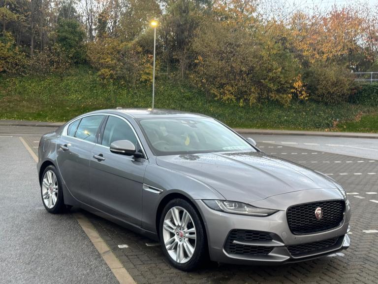 2019 Jaguar XE 2.0 SE 4dr Auto SALOON Petrol Automatic