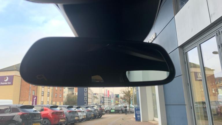 2022 Vauxhall Mokka 1.2 Turbo SRi Premium SUV 5dr Petrol Manual Euro 6 (s/s) (100 ps) SUV Petrol ...