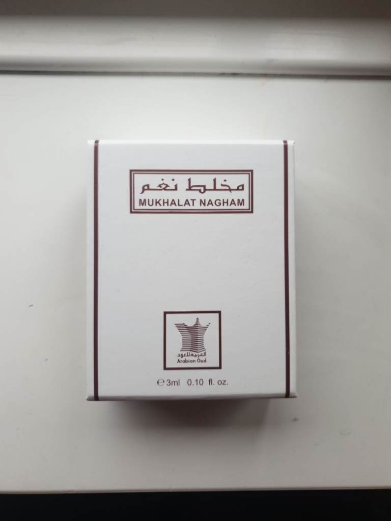 Arabian Oud Essence-Mukhalat Nagham