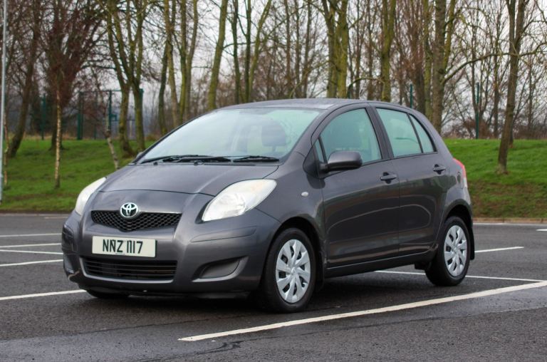 2009 Toyota Yaris Automatic £35 Road tax