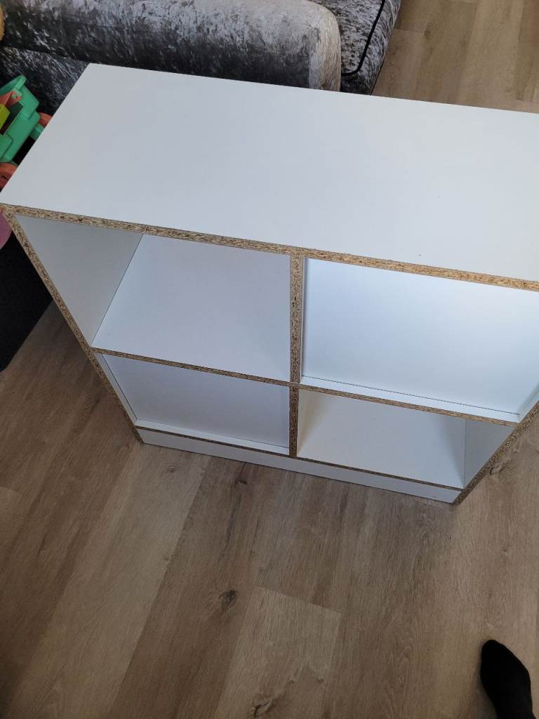 4 Cube cupboard