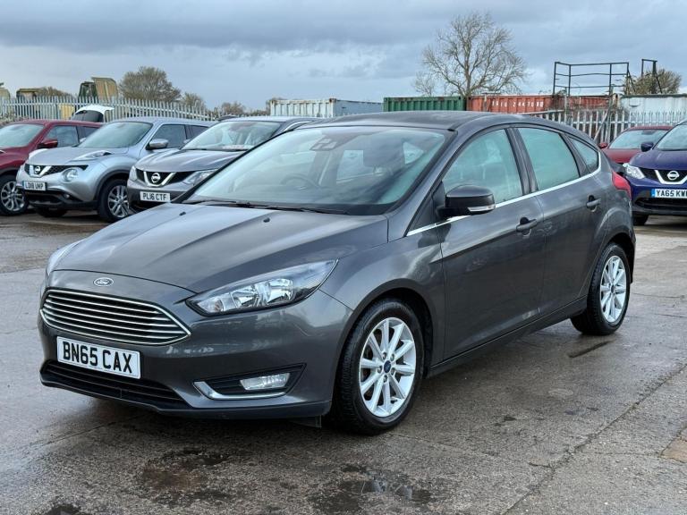 2015 Ford Focus 1.0T EcoBoost Titanium Euro 6 (s/s) 5dr HATCHBACK Petrol Manual
