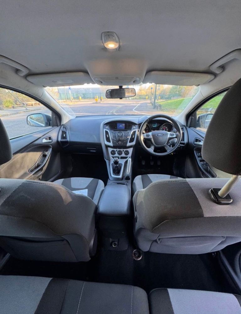 Ford, FOCUS, Hatchback, 2011, Manual, 1596 (cc), 5 doors