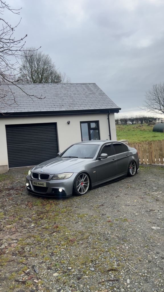 BMW, 3 SERIES, Saloon, 2009, Manual, 1995 (cc), 4 doors