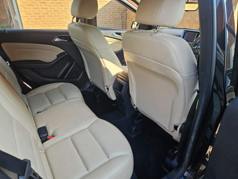 Mercedes-Benz, B CLASS, MPV, 2014, Semi-Auto, 1461 (cc), 5 doors