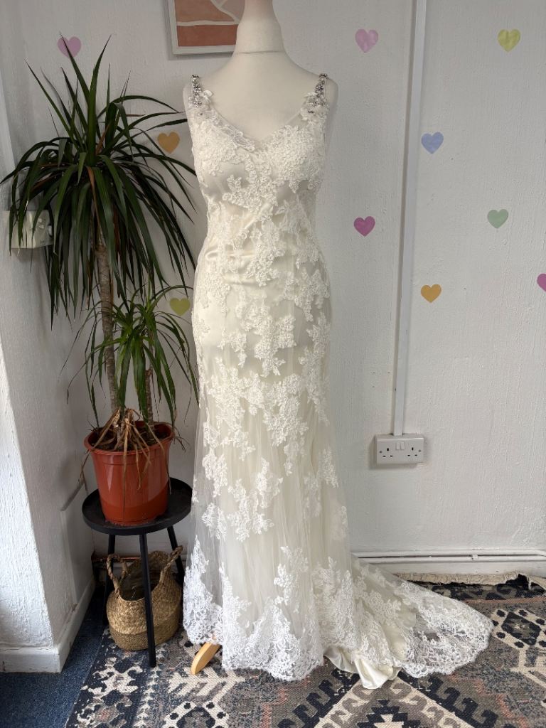 Maggie Sorreto Sawyer Wedding Dress 