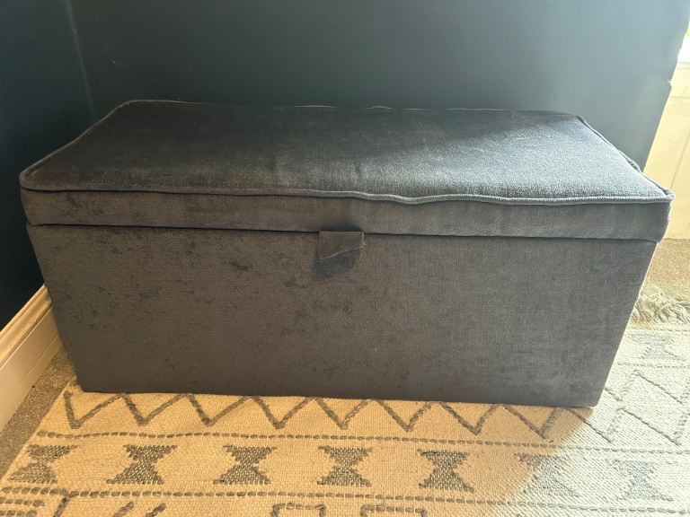 Grey Chenille Ottoman