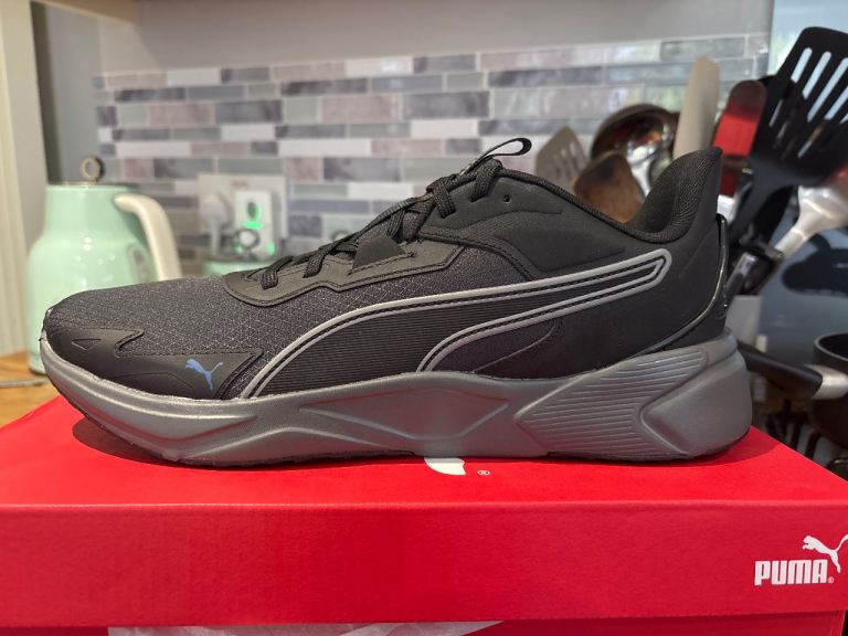 AMPUTEE NEW/OTHER puma left trainer