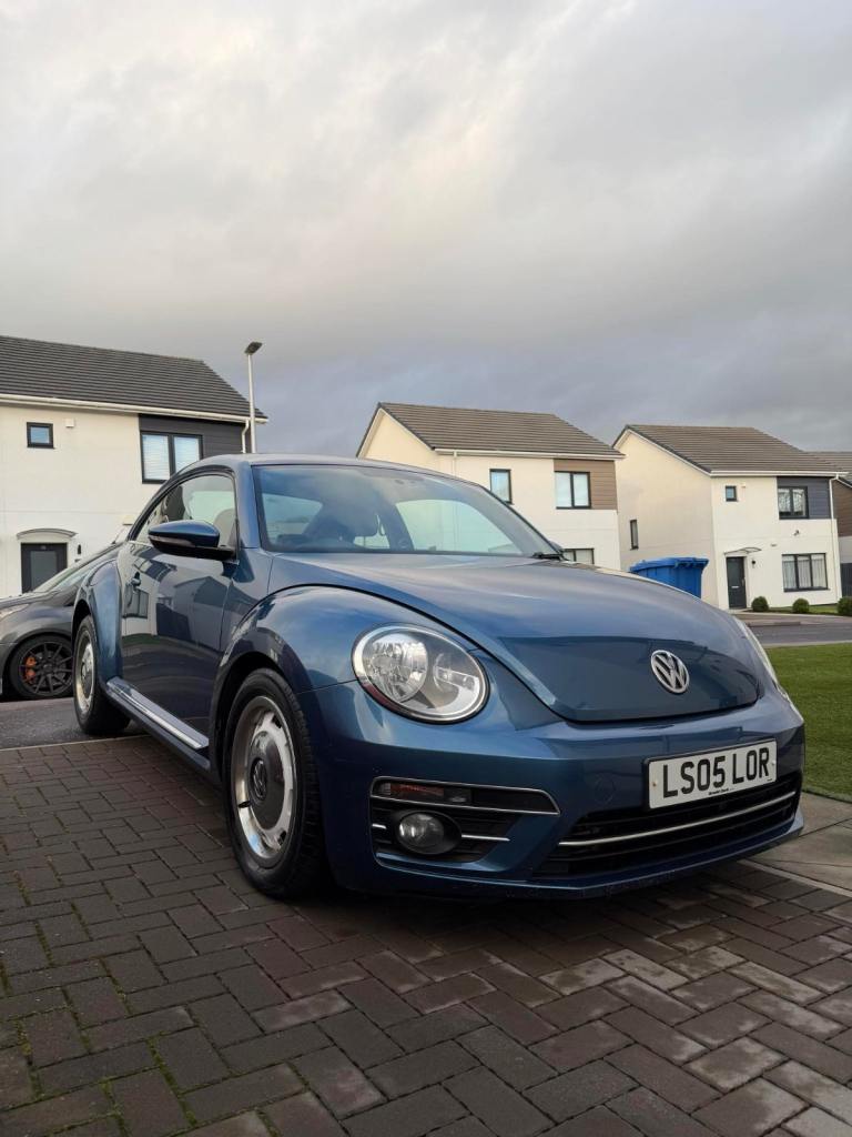 Volkswagen VW Beetle 2.0 TDI BlueMotion Tech Design Metallic Blue Diesel