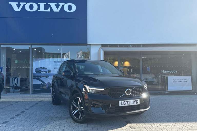 2023 Volvo XC40 2.0 B3 MHEV Plus SUV 5dr Petrol Hybrid DCT Auto Euro 6 (s/s) (163 ps) ESTATE Petr...