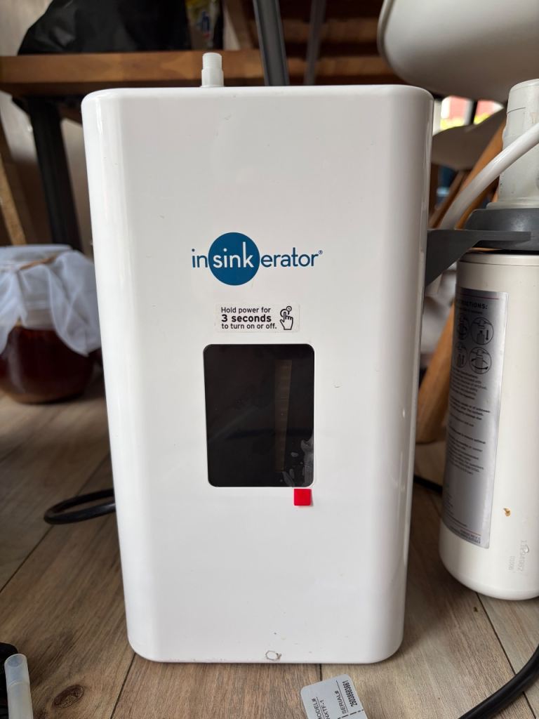 InSinkErator Hot Water Tap and Filter System – Good Condition