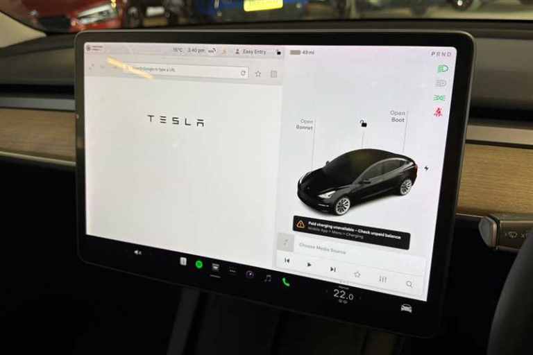 2021 Tesla Model 3 Long Range AWD 4dr Auto SALOON ELECTRIC Automatic