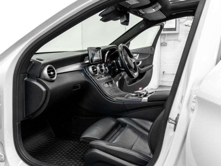 2017 Mercedes-Benz C Class C220d AMG Line Premium 5dr 9G-Tronic ESTATE DIESEL Automatic