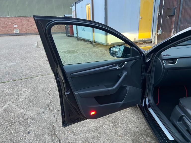 2016 Skoda Octavia 2.0 TSI vRS 5dr HATCHBACK Petrol Manual