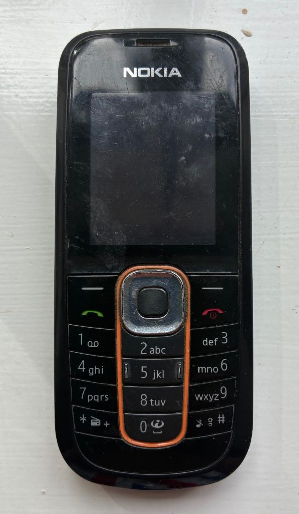 Nokia Classic Mobile Phone - Black with Orange Trim