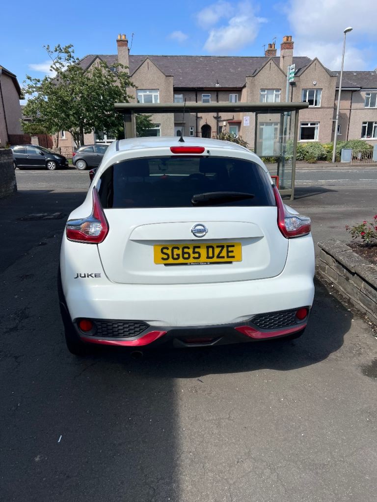 Nissan, JUKE, Tekna, Hatchback, 2015, Manual, 1618 (cc), 5 doors