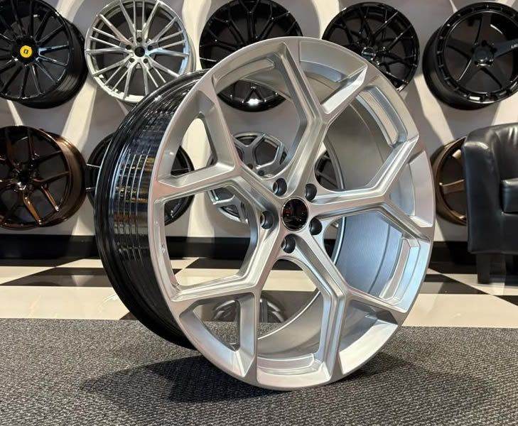 22" TGA 5 Performance Alloys & Tyre Package for Audi Q7 or Q5