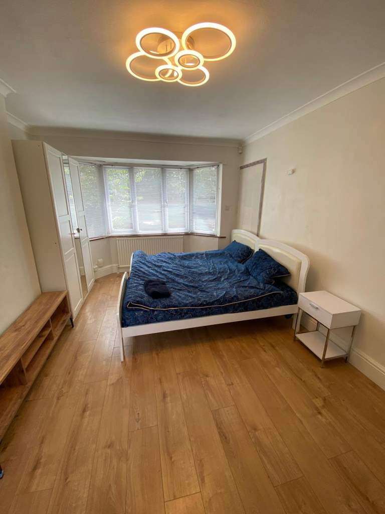 Spacious & Cosy Studio Flat for rent - NG3 2NT