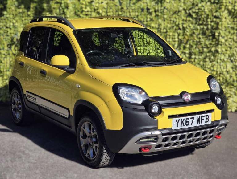 2017 Fiat Panda 0.9 TwinAir Cross Euro 6 (s/s) 5dr HATCHBACK Petrol Manual