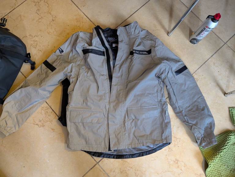 Richa flare reflective waterproof overjacket size m motorcycle