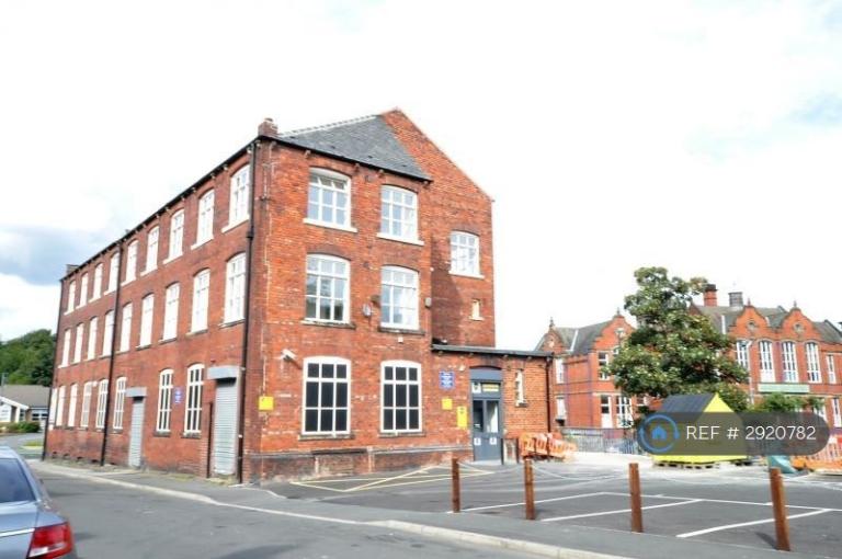 1 bedroom flat in Eyres Terrace, Leeds, LS12 (1 bed) (#2920782)